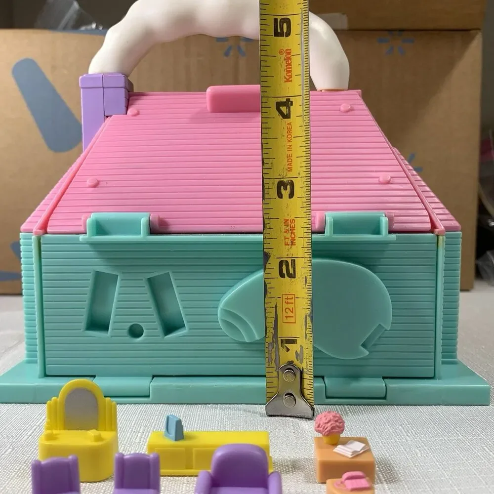 Blue Box Toys Tiny Dream Carry Along Mini Dollhouse Some Furniture 1990s